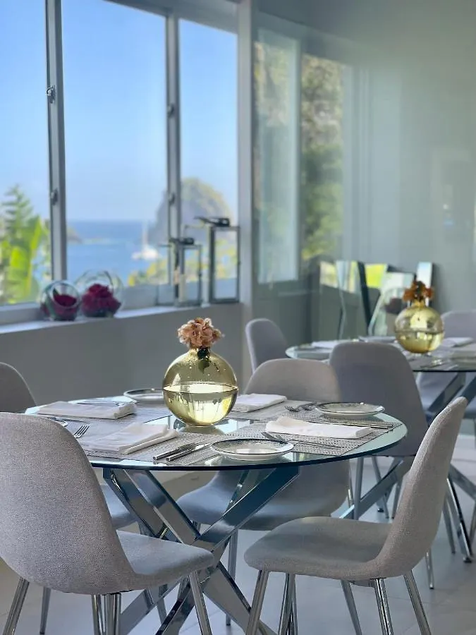 La Vue Boutique Hotel Calliaqua